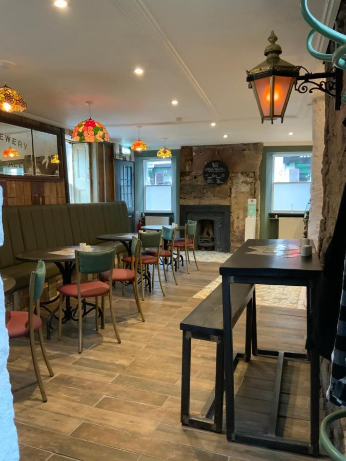 Salutation Hotel Кинрос Екстериор снимка